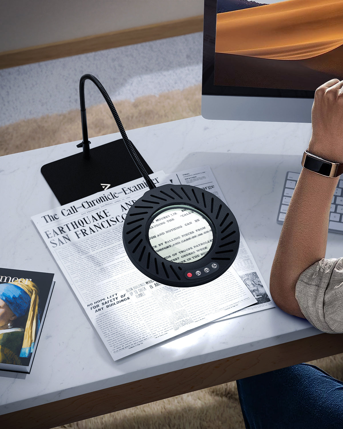 Magnifying Glass With Light And Stand - ARTDOT